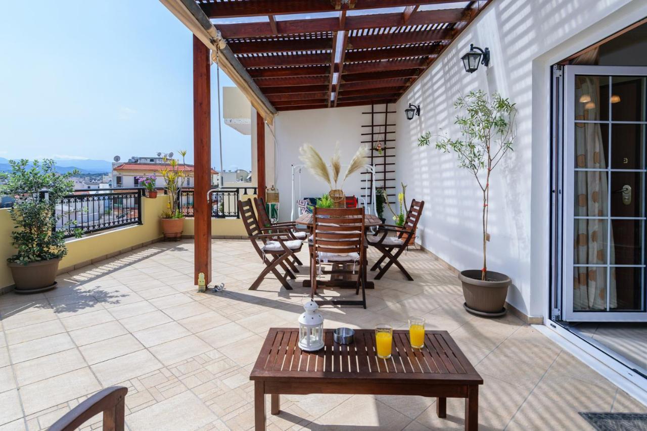 Central Penthouse In Quiet Neighborhood Near Sandy Beach La Canea Exterior foto